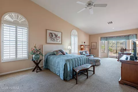 Bedroom - 65272 Emerald Ridge Dr, Tucson, AZ 85739 photo 1 of 6