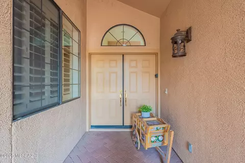 Entry Way - 65272 Emerald Ridge Dr, Tucson, AZ 85739 photo 1 of 3