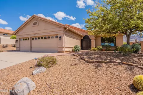 Exterior - 65272 Emerald Ridge Dr, Tucson, AZ 85739 photo 2 of 13