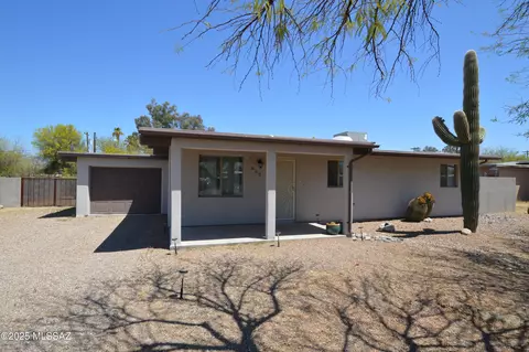865 S Fordham Dr, Tucson, AZ 85710