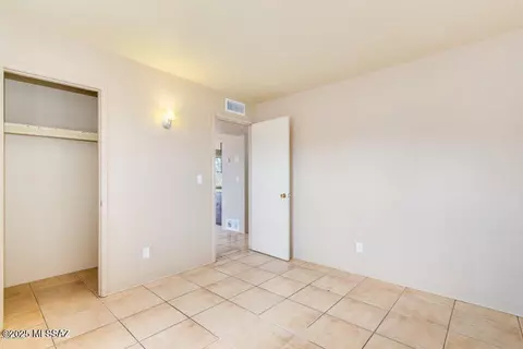 520 E Glenn St, Tucson, AZ 85705 photo 10