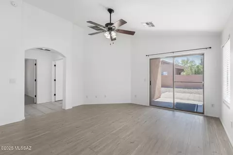 Living - 13140 E Mesquite Flat Spring Dr, Vail, AZ 85641 photo 6 of 7