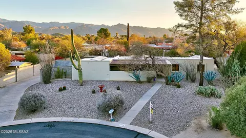 3300 N Camino De Piedras, Tucson, AZ 85750