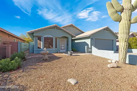 9069 N Wild Eagle Ave, Tucson, AZ 85742
