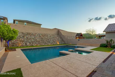 Exterior - 11346 E Squash Blossom Loop, Tucson, AZ 85747 photo 6 of 7