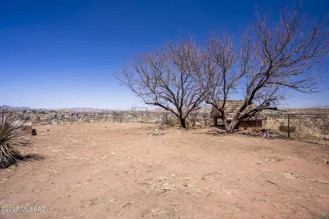 Exterior - 263 E Hudgins St, Nogales, AZ 85621 photo 4 of 6