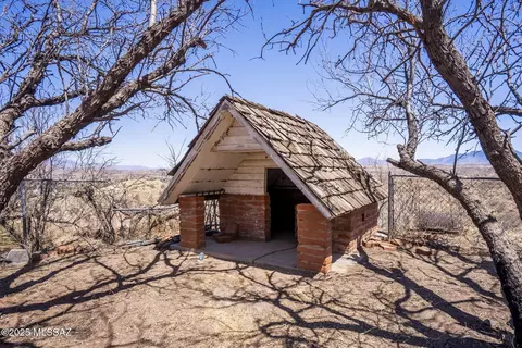 Exterior - 263 E Hudgins St, Nogales, AZ 85621 photo 5 of 6