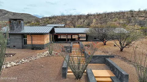 Exterior - 18474 E Cactus Hill Rd, Vail, AZ 85641 photo 6 of 13