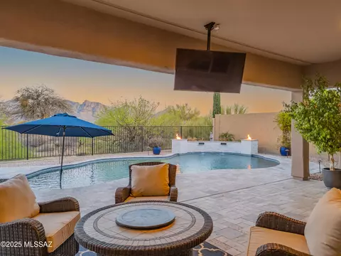 13504 N Silver Cassia Pl, Oro Valley, AZ 85755