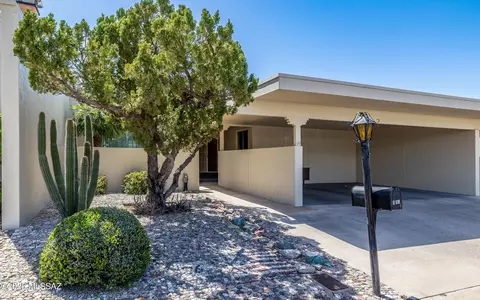 991 N Caribe Ave, Tucson, AZ 85710