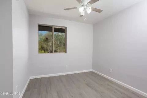Bedroom - 10017 Eric Alan Pl, Tucson, AZ 85748 photo 3 of 5