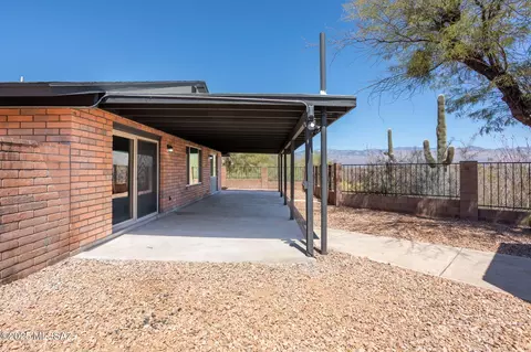 Exterior - 10017 Eric Alan Pl, Tucson, AZ 85748 photo 4 of 8