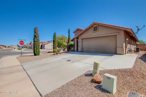 533 Temple Dr, Sierra Vista, AZ 85635