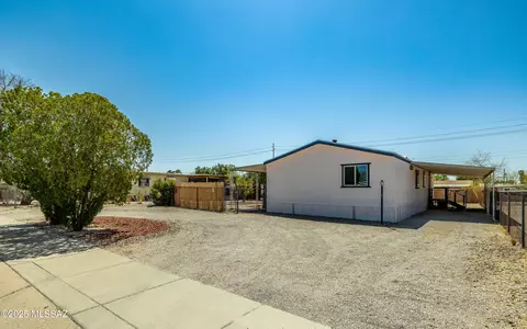 773 W Florence St, Tucson, AZ 85705