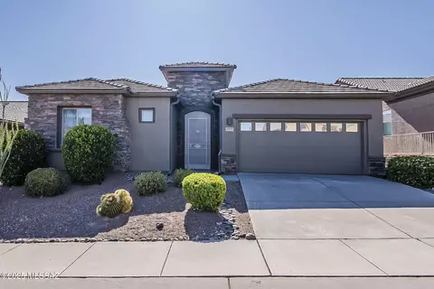 5891 S Painted Canyon Dr, Green Valley, AZ 85622