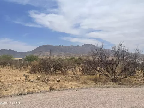 1785 Correo Ct, Rio Rico, AZ 85648