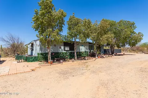 4021 S Bantry Ln, Tucson, AZ 85735