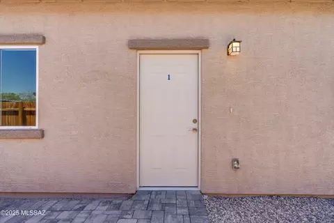 3739 N Stone Ave, Tucson, AZ 85705