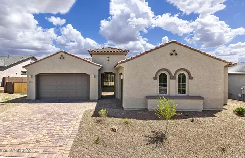 2775 W Plateau Ridge Dr, Tucson, AZ 85742