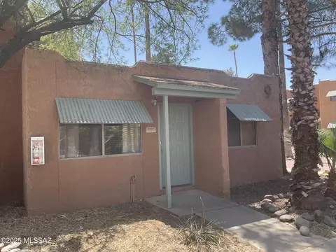2950 N Alvernon Way #9105, Tucson, AZ 85712