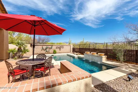 5291 W New Shadow Way, Marana, AZ 85658