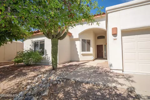 Exterior - 543 E Wagon Bluff Dr, Tucson, AZ 85704 photo 1 of 6