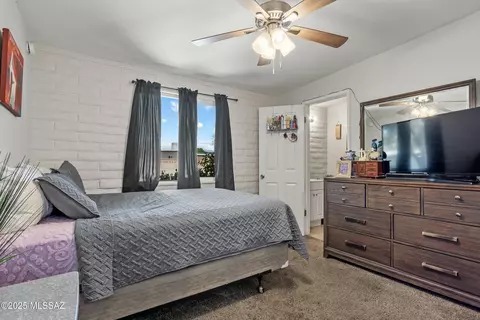 Bedroom - 7667 E Keith Dr, Tucson, AZ 85730 photo 2 of 3