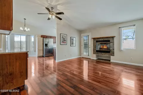 2631 W Sunset Rd, Tucson, AZ 85741