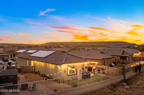 836 W Calle Sucre, Sahuarita, AZ 85629