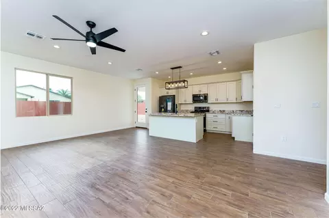 5228 E Willard St, Tucson, AZ 85712 photo 6