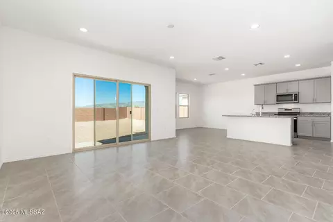 3954 E Market St, Tucson, AZ 85706