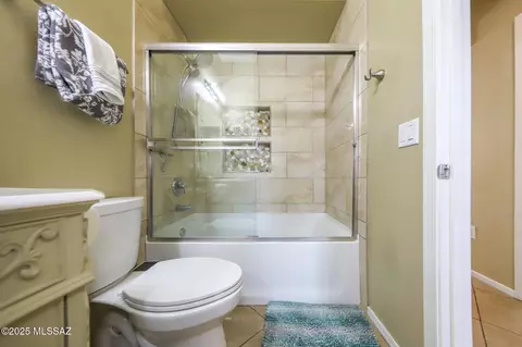 Bath - 12523 E Rust Canyon Pl, Vail, AZ 85641 photo 4 of 4
