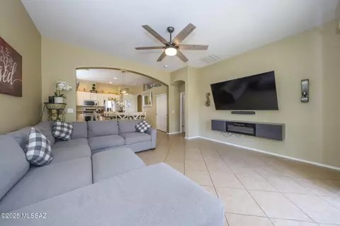Living - 12523 E Rust Canyon Pl, Vail, AZ 85641 photo 1 of 1