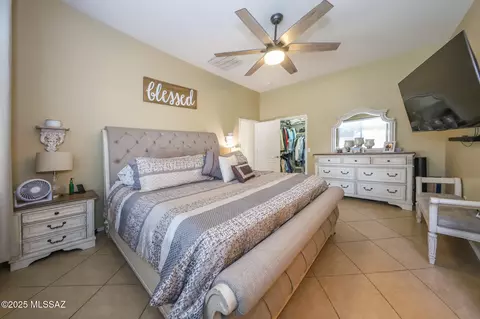 Bedroom - 12523 E Rust Canyon Pl, Vail, AZ 85641 photo 2 of 6