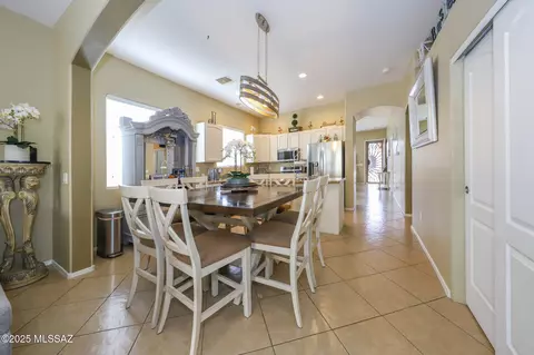 Dining - 12523 E Rust Canyon Pl, Vail, AZ 85641 photo 1 of 1
