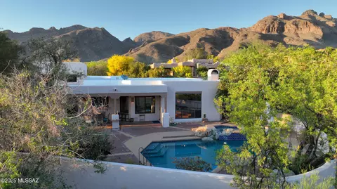 7095 N Corte Del Anuncio, Tucson, AZ 85718