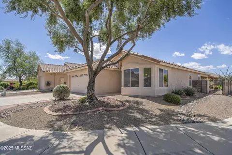 2253 W Catalina View Dr, Tucson, AZ 85742