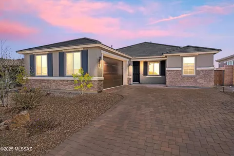 7885 S Hercules Dr, Tucson, AZ 85747