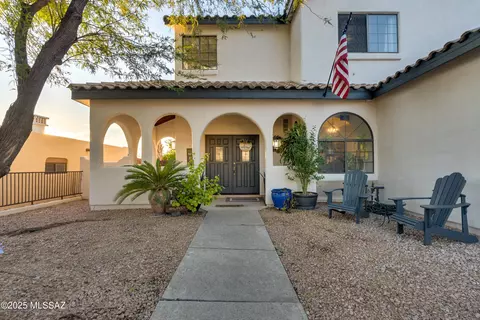 10697 N Thunder Hill Pl, Tucson, AZ 85737