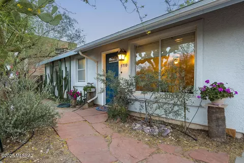 5710 E Camden St, Tucson, AZ 85712