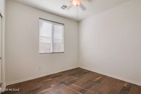 Bedroom - 60244 E Paddock Ct, Saddlebrooke, AZ 85739 photo 3 of 4