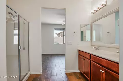 Bath - 60244 E Paddock Ct, Saddlebrooke, AZ 85739 photo 2 of 2