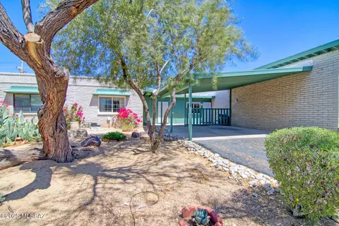 133 E Mountain Morning Dr, Oro Valley, AZ 85704