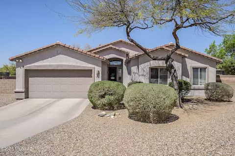 10679 E Placita Guajira, Tucson, AZ 85730