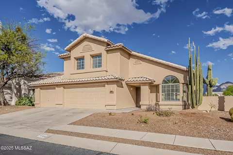 11104 N Par Dr, Tucson, AZ 85737