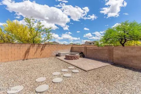 Exterior - 9175 E Green Sage Pl, Vail, AZ 85641 photo 3 of 13