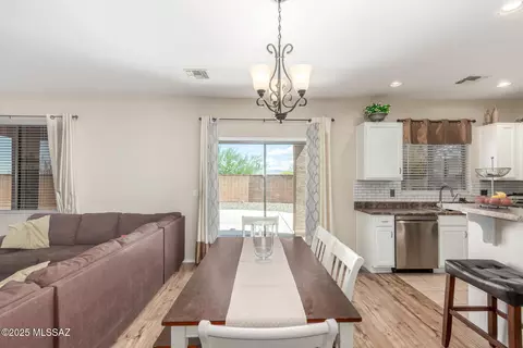 Dining - 9175 E Green Sage Pl, Vail, AZ 85641 photo 1 of 1