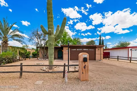 4518 E Fort Lowell Rd, Tucson, AZ 85712