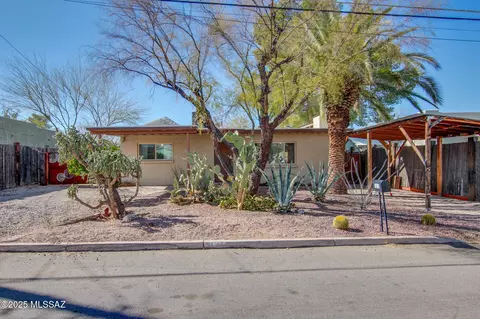 2537 N Desert Ave, Tucson, AZ 85712