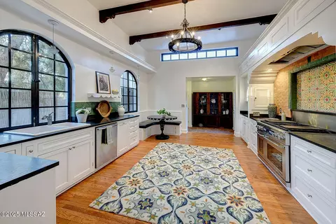 Kitchen - 2020 E 4th St, Tucson, AZ 85719 photo 5 of 5